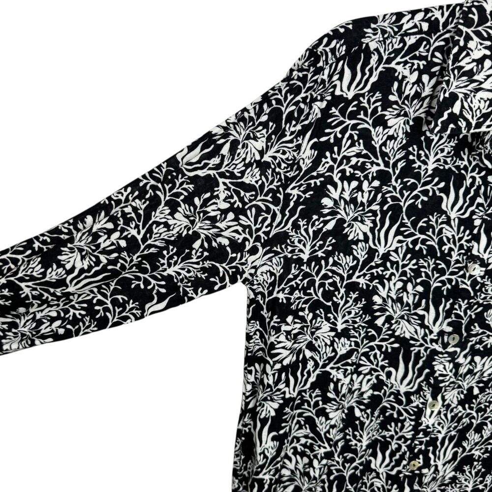 Martha Stewart Black and white coral print button up tunic top swim Size Medium - Picture 9 of 11
